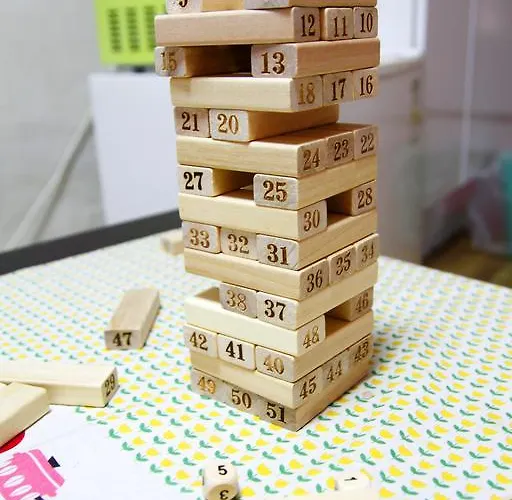 Egg House Albergue *